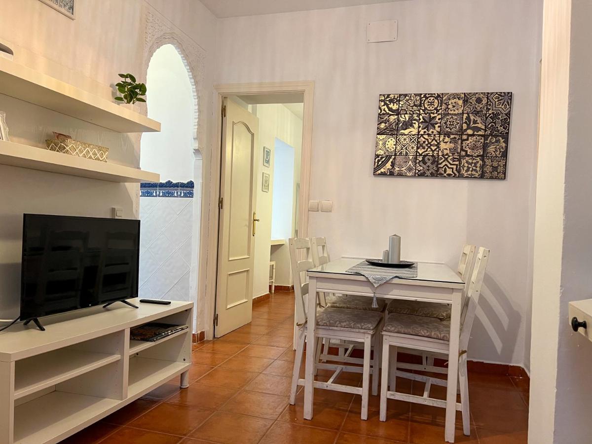 Iyourbasics Lovely Hinestrosa 23 Free Wifi&ac Leilighet